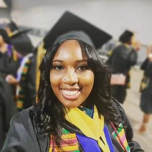 Meet your Posher, Syretta